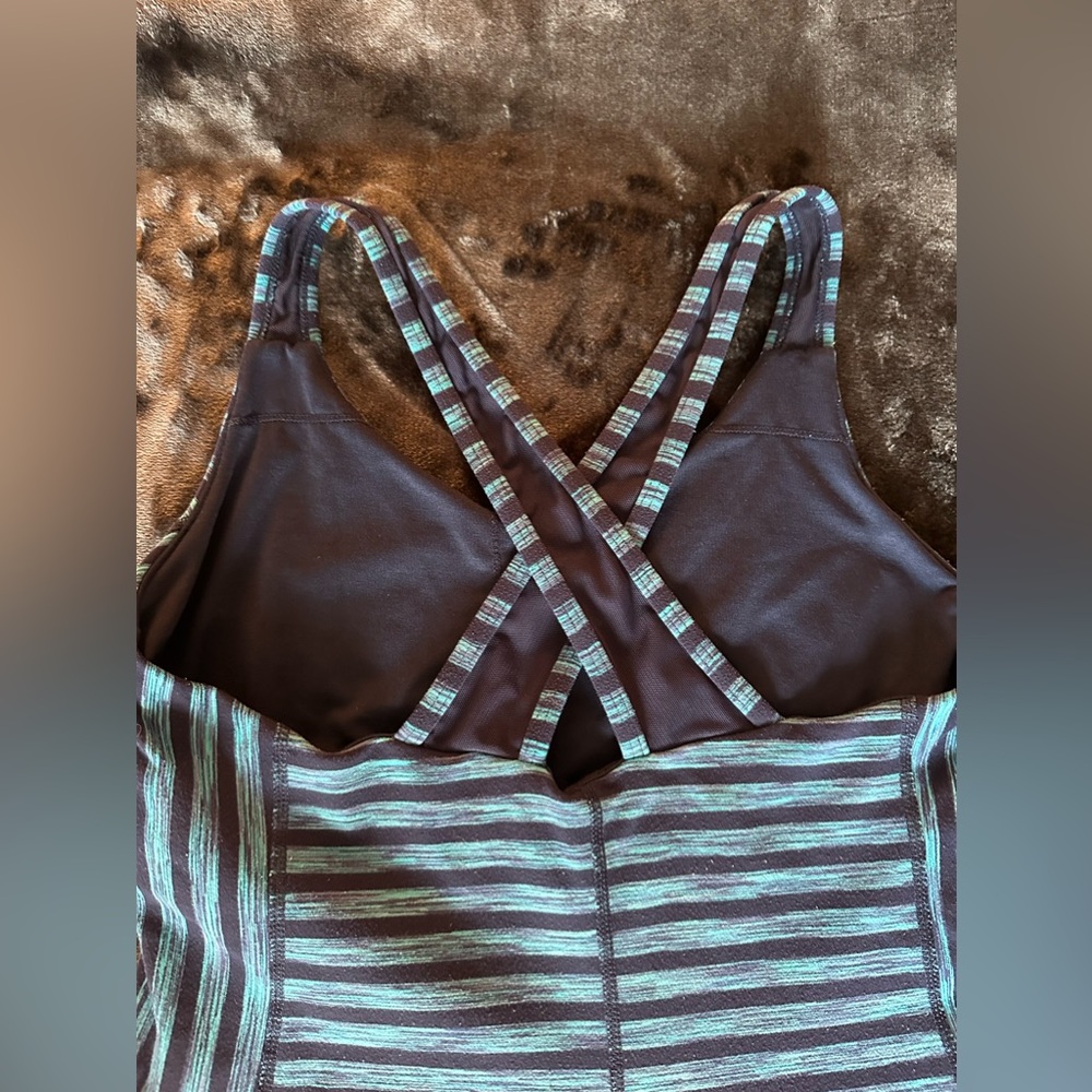 Lululemon Tank - Picture 6 of 7